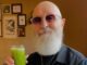 ROB HALFORD celebra 40 anos de sobriedade e reforça seu legado dentro e fora do heavy metal
